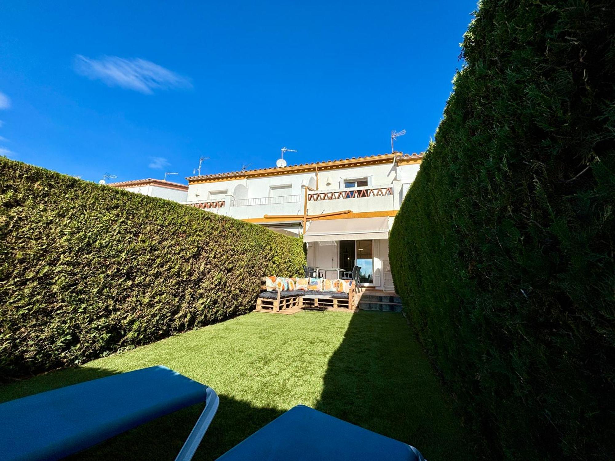 Casas Plus Costa Brava L'Estartit Exterior photo